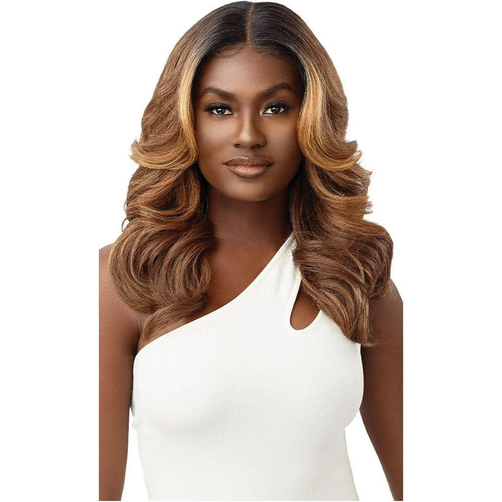 Outre Sleeklay HD Synthetic Lace Front Part Wig - Brizella - Image 4